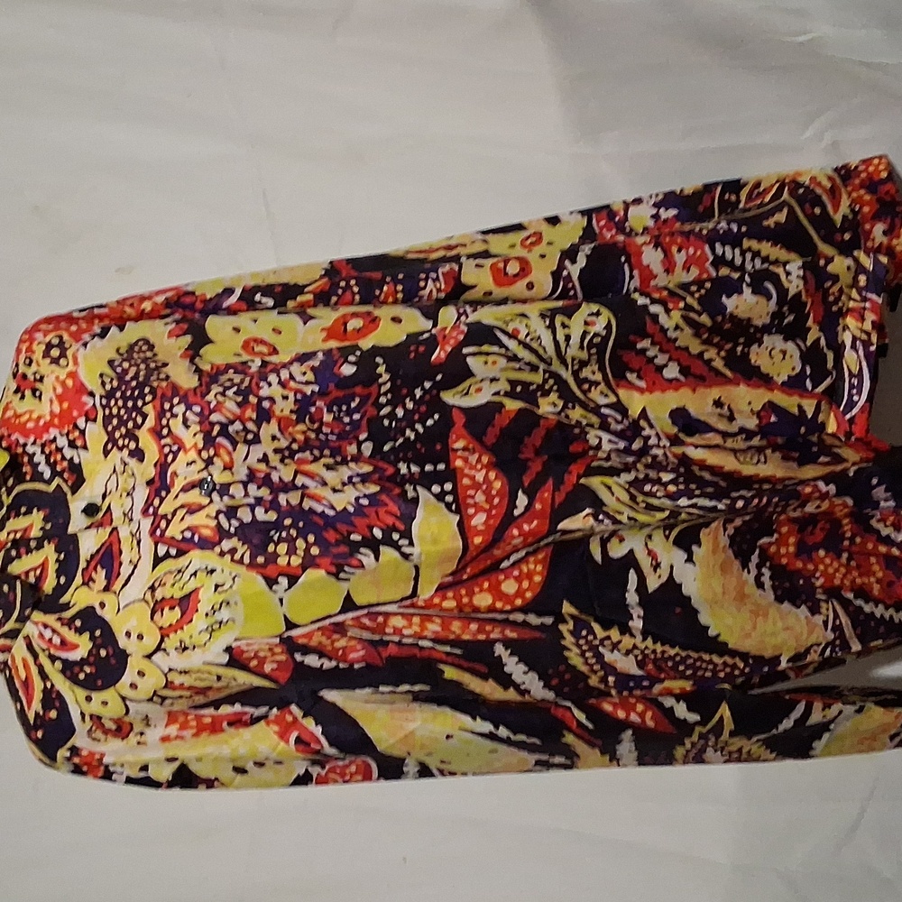 Vibrant Multicolor Abstract Top Size XXL